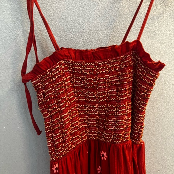 NWOT! Red and orange floral maxi dress - Picture 4 of 6